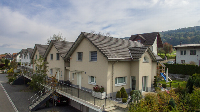 Bungertacher II, Dänikon